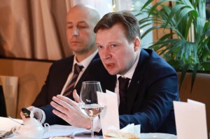Антон Глушков подвел итоги деятельности Комиссии по ценообразованию Общественного совета при Минстрое России